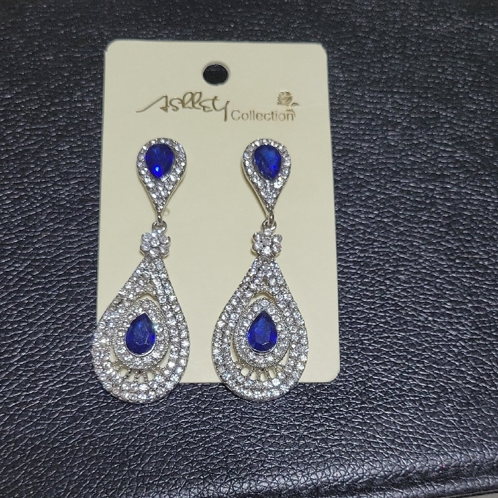 Esley Collection Blue and Silver Dangle Earrings